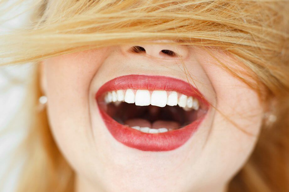 What Are The Types of Teeth Whitening Treatments?